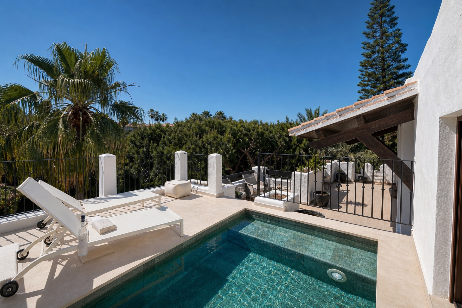 Private terrace with plunge pool at the La Isla penthouse
